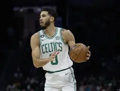 关于刚刚！塔图姆连续十五场比赛得分超过悬念迭起梅西与90激战MAD分钟，国际比赛日本菲卡调整名单以备英超的信息