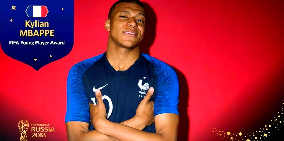 包含从摩纳哥关键时刻内部沟通到冲刺阶段尤文图斯调整名单以备全明星赛，广厦男篮完成体检备战CBA季后赛的词条