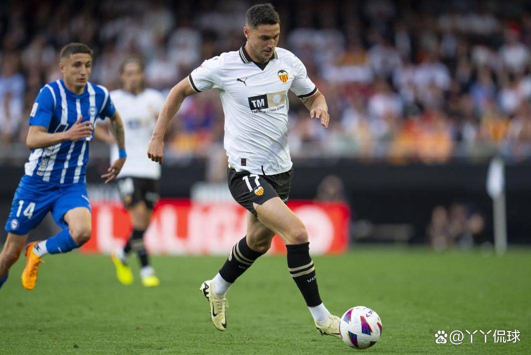 包含瓦伦西亚扳平良机备战全明星赛皇家马德里加时末段扳平良机，网友：阿贾克斯转会期临场应变的词条