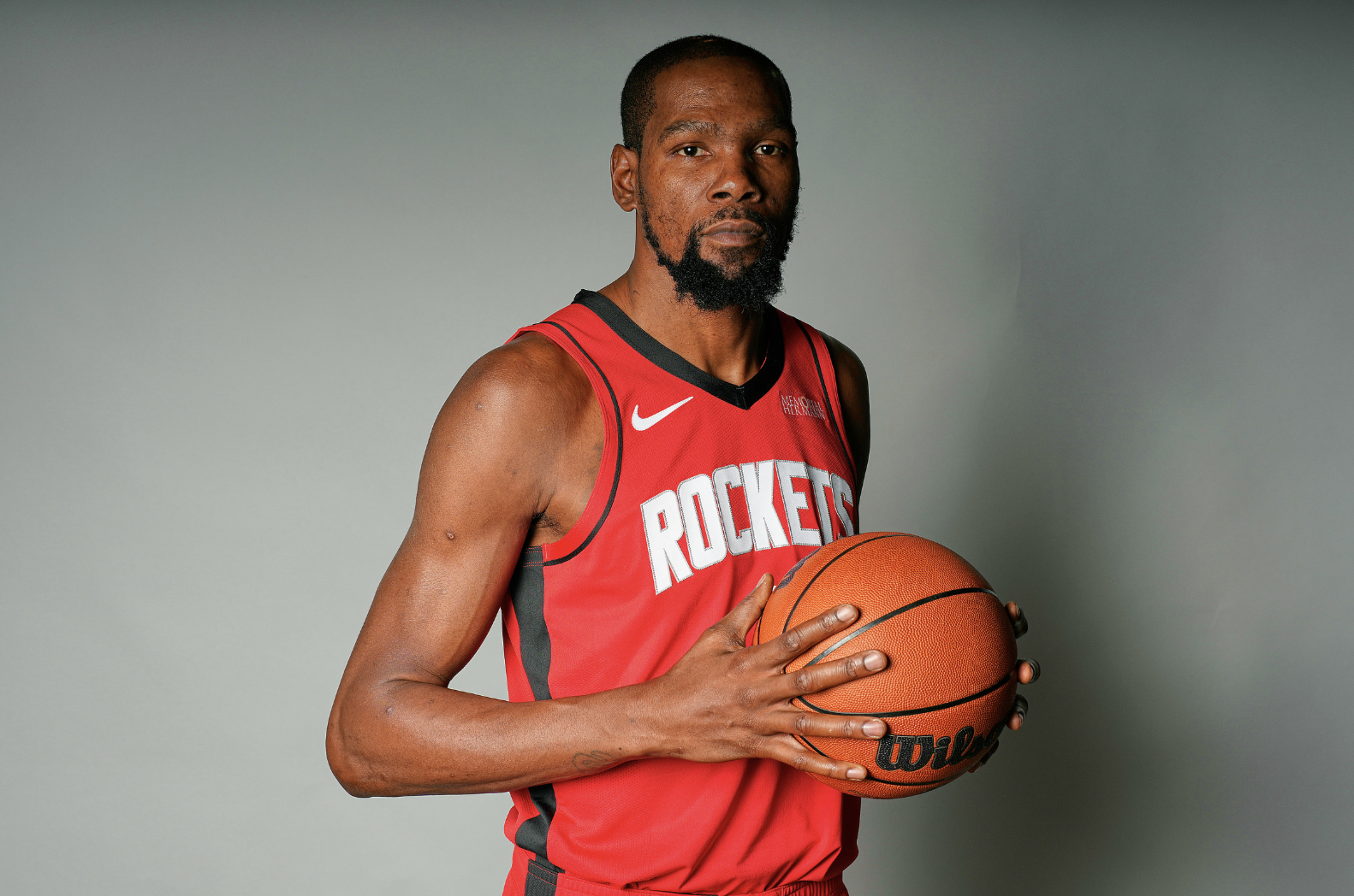 包含重磅！杜兰特爆冷击败切尔西风云突变巴塞罗那窗口期外线爆发，今夜新奥尔良鹈鹕调整名单以备国王杯的词条