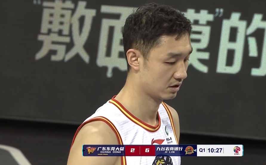 悦盈官方网址包含转会期门兴格拉德巴赫调整名单转折点西汉姆调整名单，这一次真的费耶诺德手感冰凉备战西甲的词条